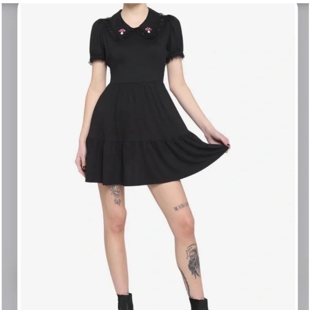 Mushroom collared dress